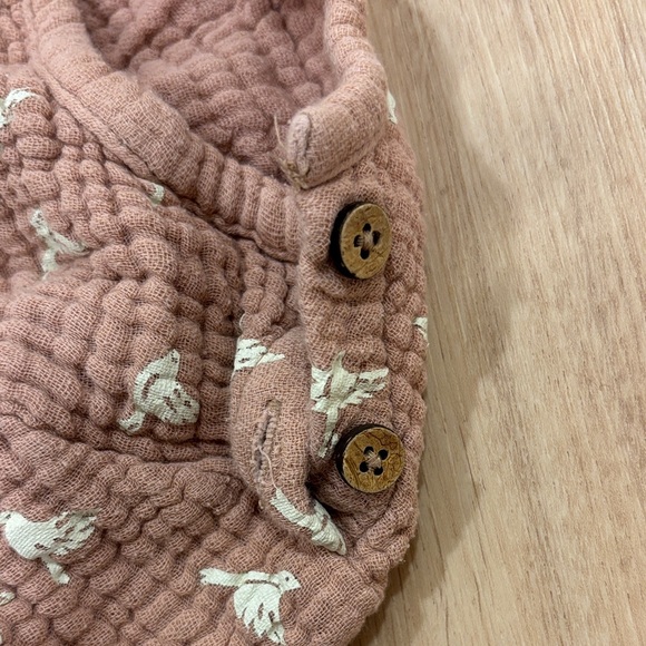 Toddler Outfit with Bird Print - Picture 7 of 10